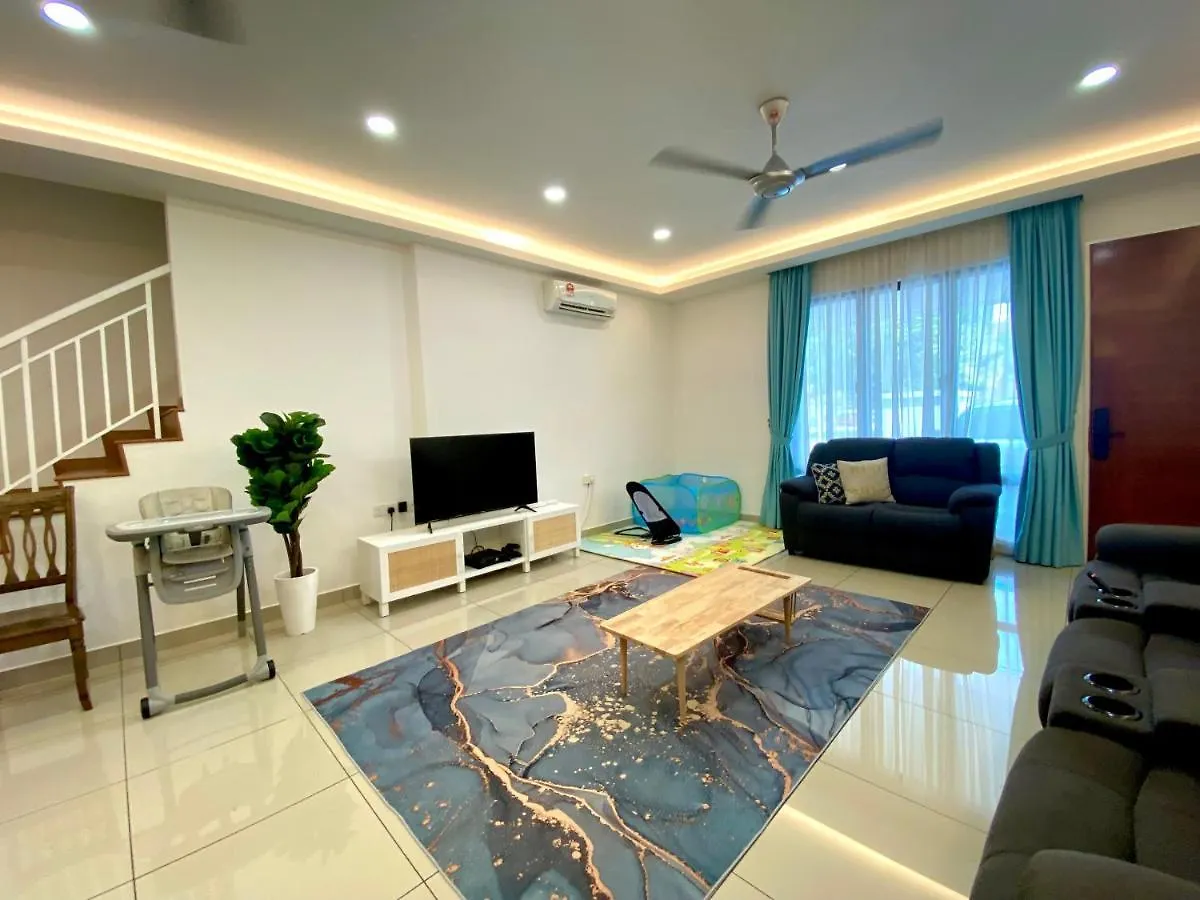 Little Boo Homestay @ Kota Warisan Sepang